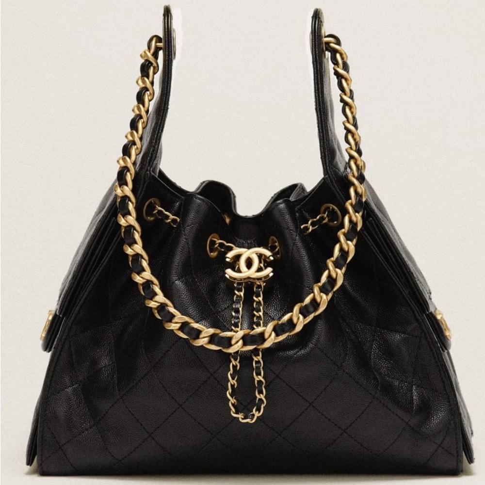 CHANEL 25 small Black Caviar Hobo Tote Bag Gold Hardware 25A Sold Out
